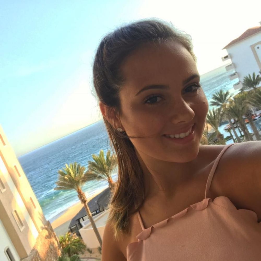 Meet your Posher, Jenna